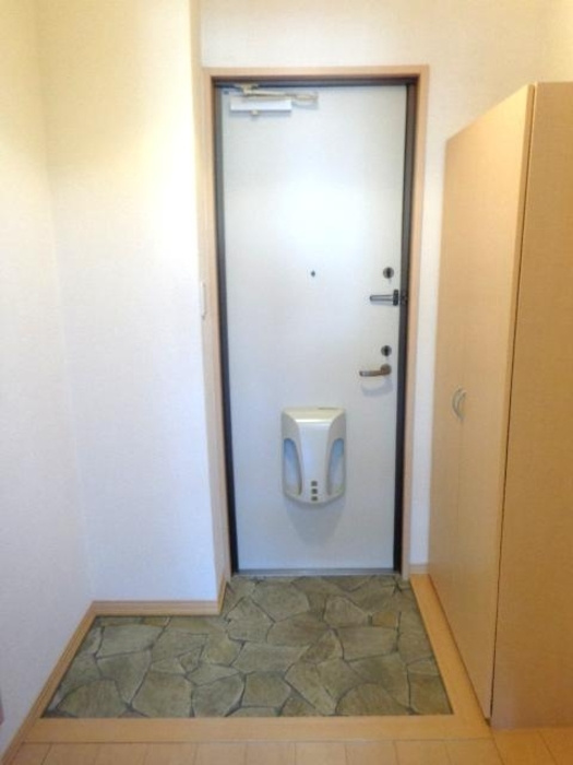 ルーチェの玄関