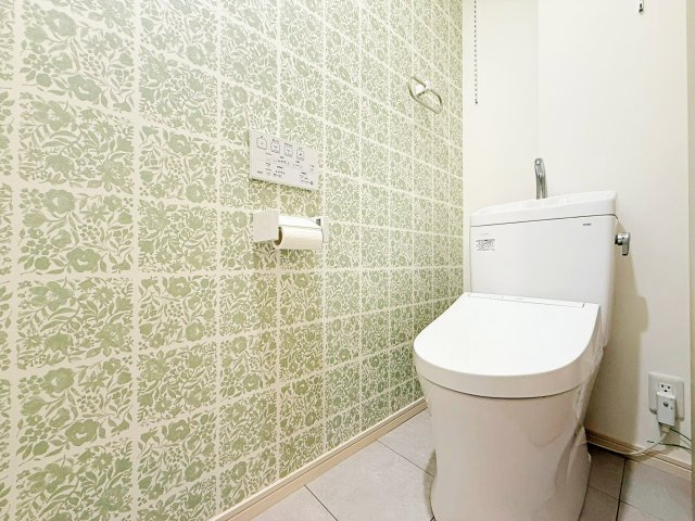 何合邸のトイレ