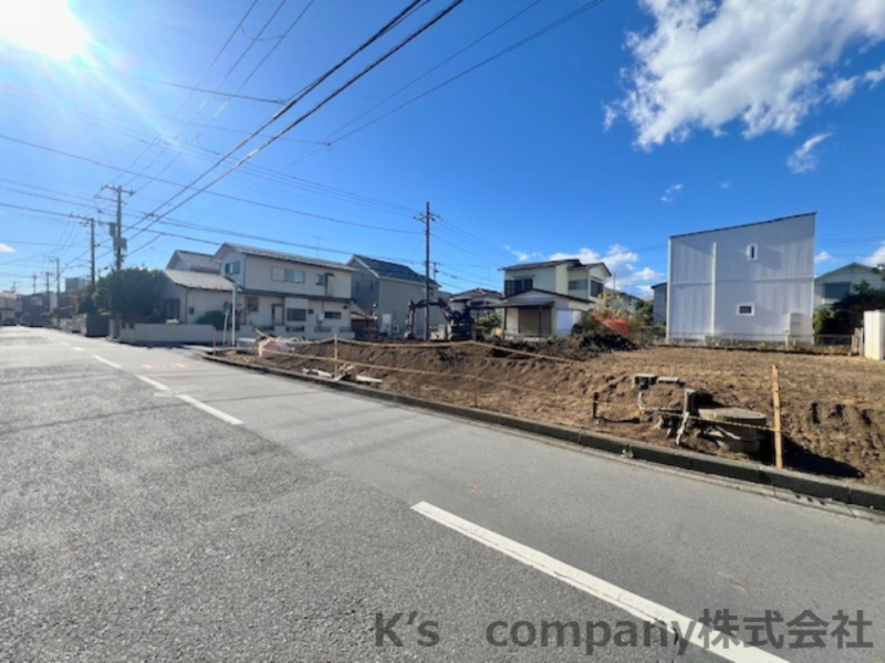 茅ヶ崎市高田4丁目　建築条件なし　売地　1号地の前面道路含む現地写真|前面道路の様子です◇