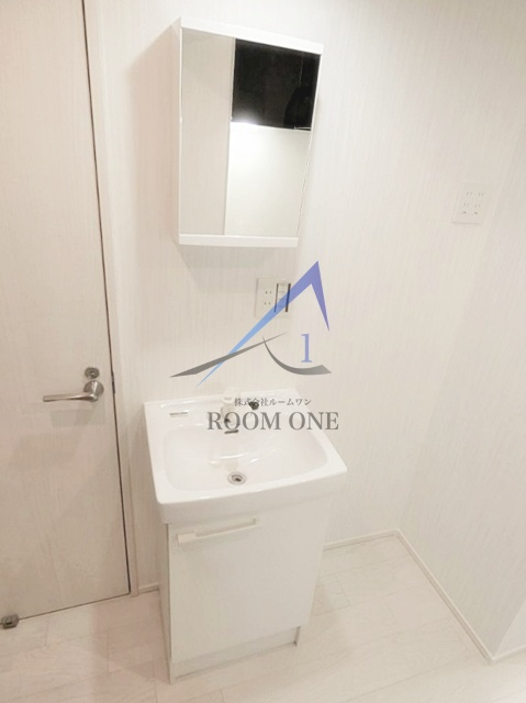 THE ROOM'S 西大井の洗面所|独立洗面台です。