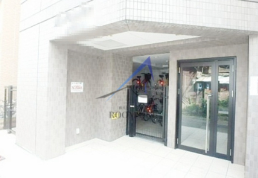 パピエのエントランス|エントランスです。