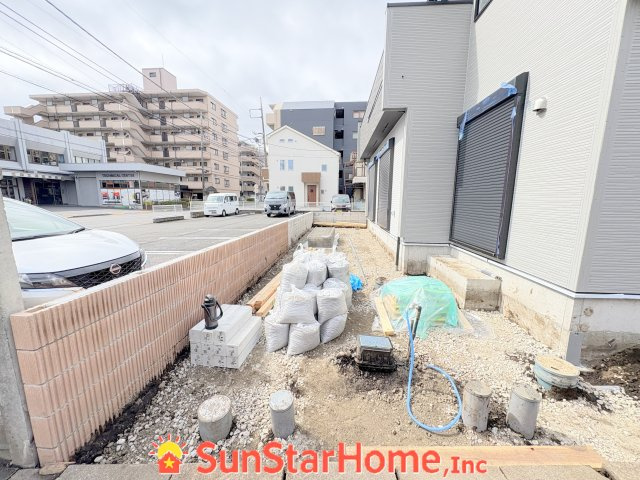 【サンスターホーム】青梅市東青梅3丁目　新築2号棟の駐車場