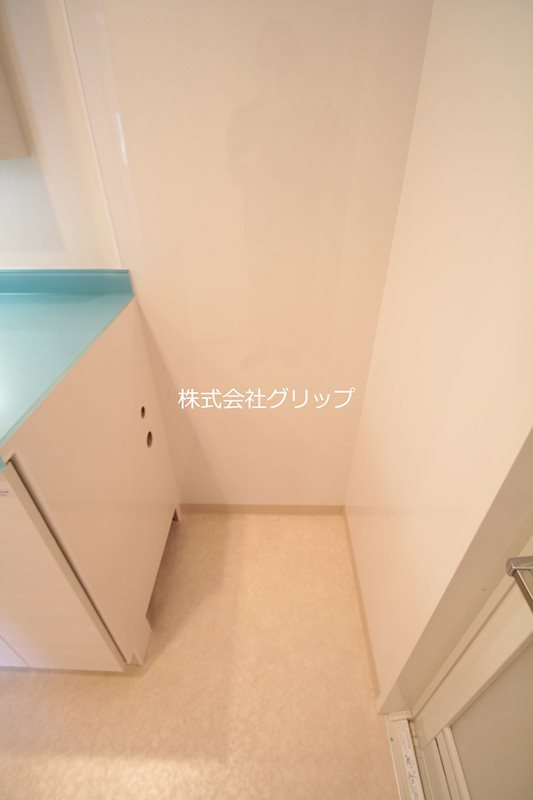 ルネ・ブランシュ横浜海岸通りのその他