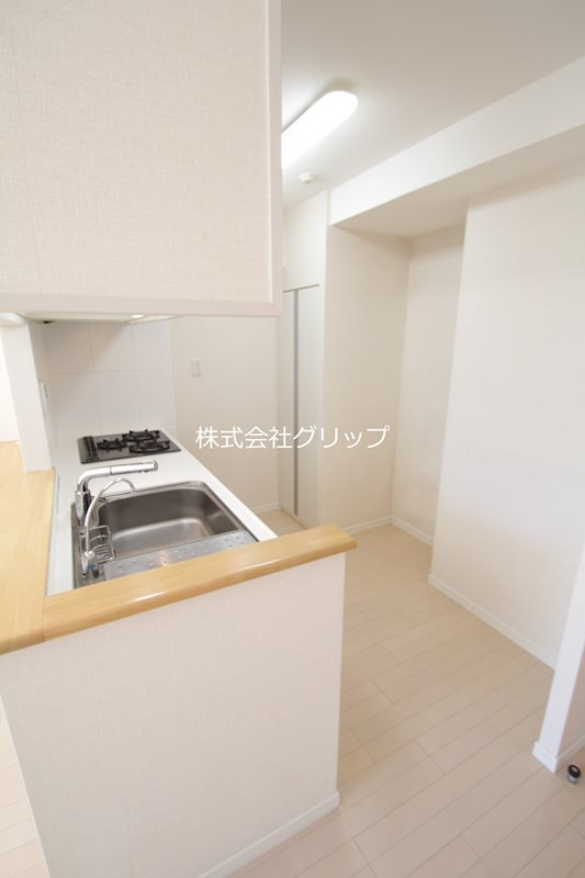 ルネ・ブランシュ横浜海岸通りのキッチン