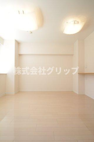 ルネ・ブランシュ横浜海岸通りの居間・リビング