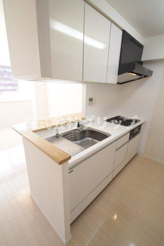 ルネ・ブランシュ横浜海岸通りのキッチン