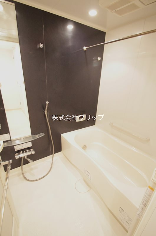 ルネ・ブランシュ横浜海岸通りの浴室