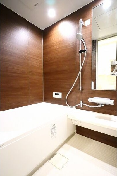 コレクション新瑞橋の浴室