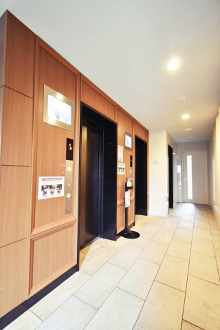 プレサンス立売堀パークシティのロビー