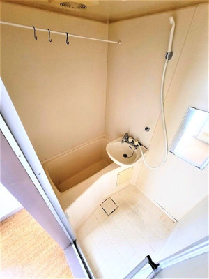 【浴室】 | 篠崎マンション | 日々の暮らしに欠かせないお風呂です