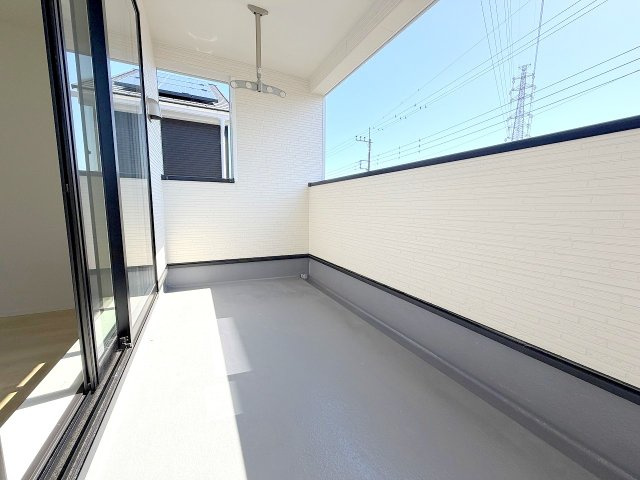 あきる野市野辺全３棟　新築分譲のバルコニー