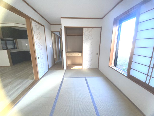 入間市下藤沢三丁目　中古戸建の和室|和室、ちょっとしたくつろぎスペースにいかがでしょうか