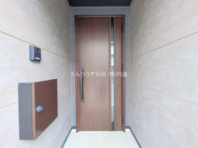 リガーレ清明山1期の玄関