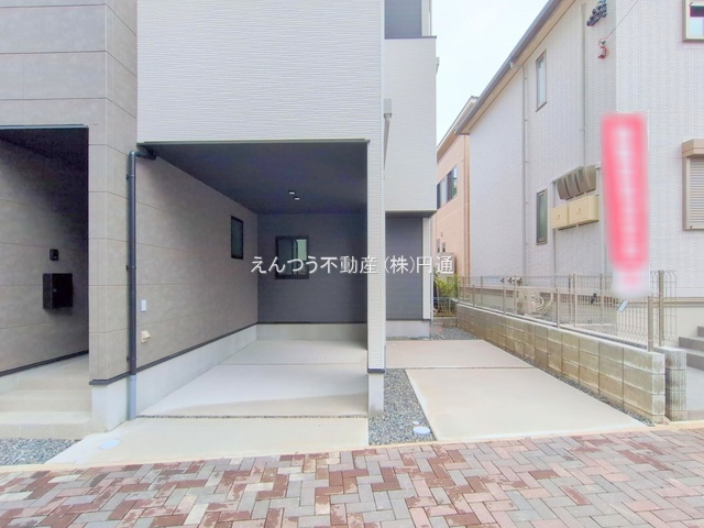 リガーレ清明山1期の駐車場