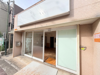 【エントランス】 | 香ヶ丘町店舗