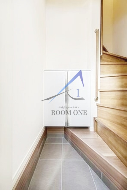 ＧＲＡＮＴ　ＨＯＭＥＳ　上落合の玄関|玄関です。