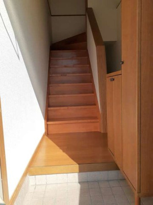 【玄関】 | メゾンエスポワールＡ