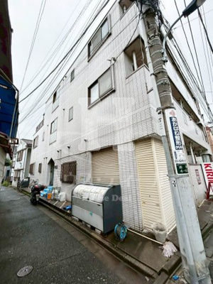 【外観】 | クリスタル葵 | 外はこのようになっています