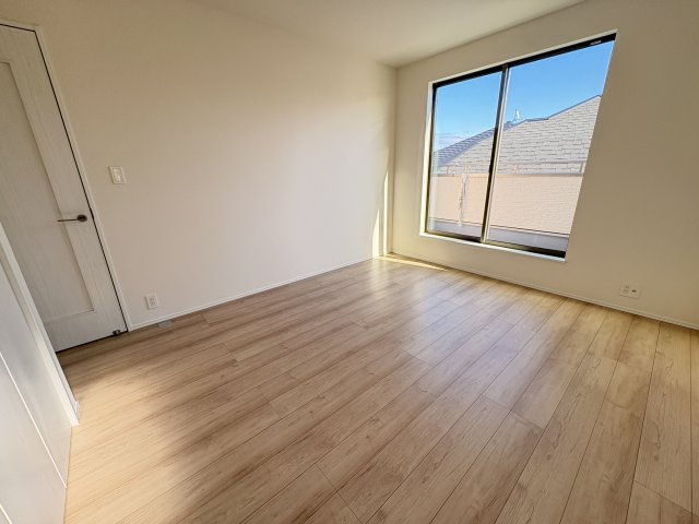 神戸市垂水区南多聞台３丁目新築戸建Ｂ号棟の洋室