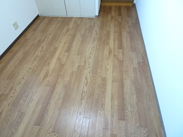 ヴィラフロレアールの洋室