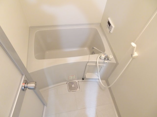 ヴィラフロレアールの浴室