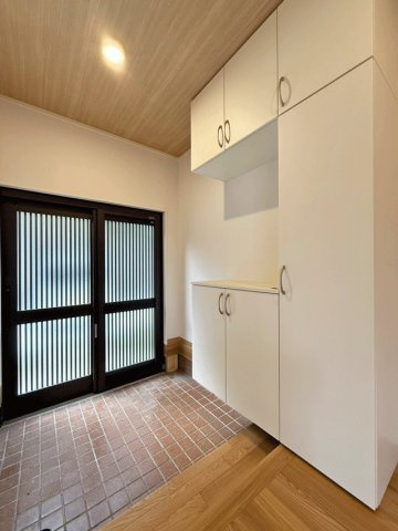 青葉区みやぎ台4丁目　和の趣あふれる中古住宅♪の玄関