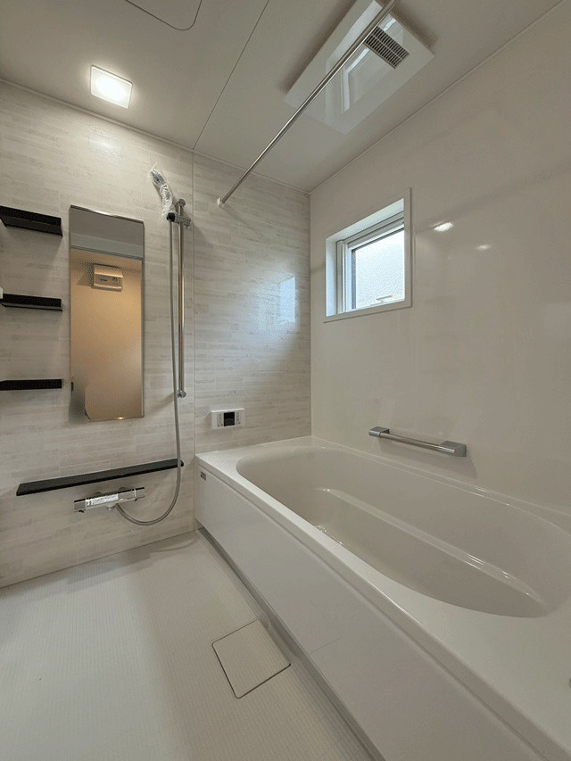 青葉区みやぎ台4丁目　和の趣あふれる中古住宅♪の浴室