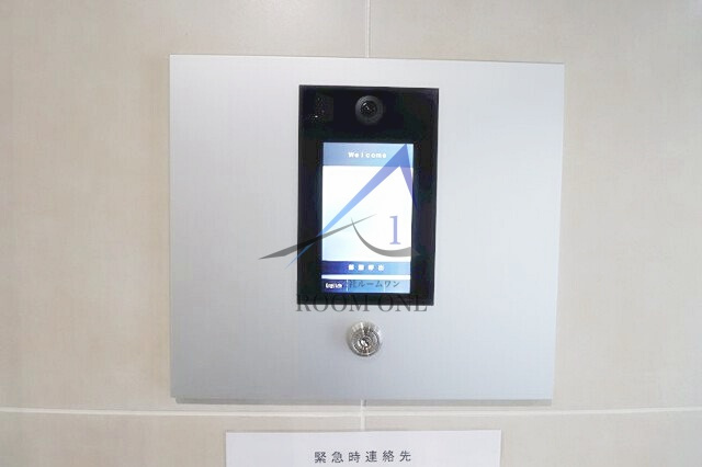 ジェノヴィア堀切菖蒲園のセキュリティ|オートロックです。