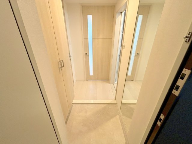 グランディア大阪ノースの玄関