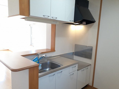 【キッチン】 | プリムロ－ズⅢ | お料理しやすいキッチンです