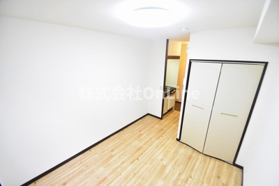 【居間・リビング】 | ライラックレインボー北木の本