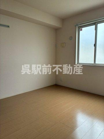 プレミール広Ⅱの居間・リビング