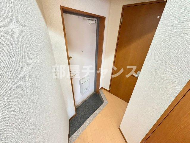 グランデ城西の玄関