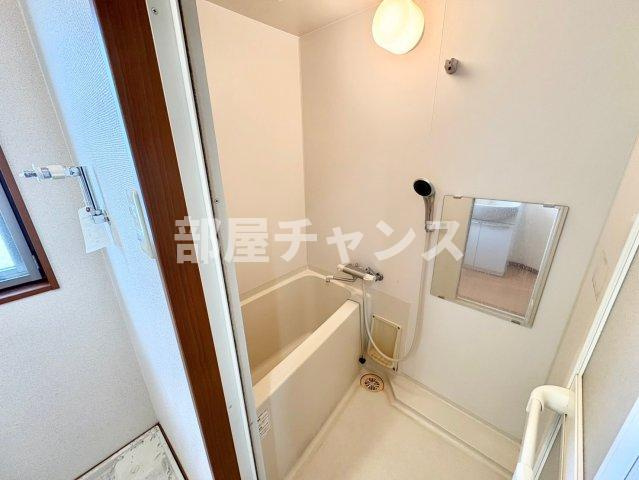 グランデ城西の浴室