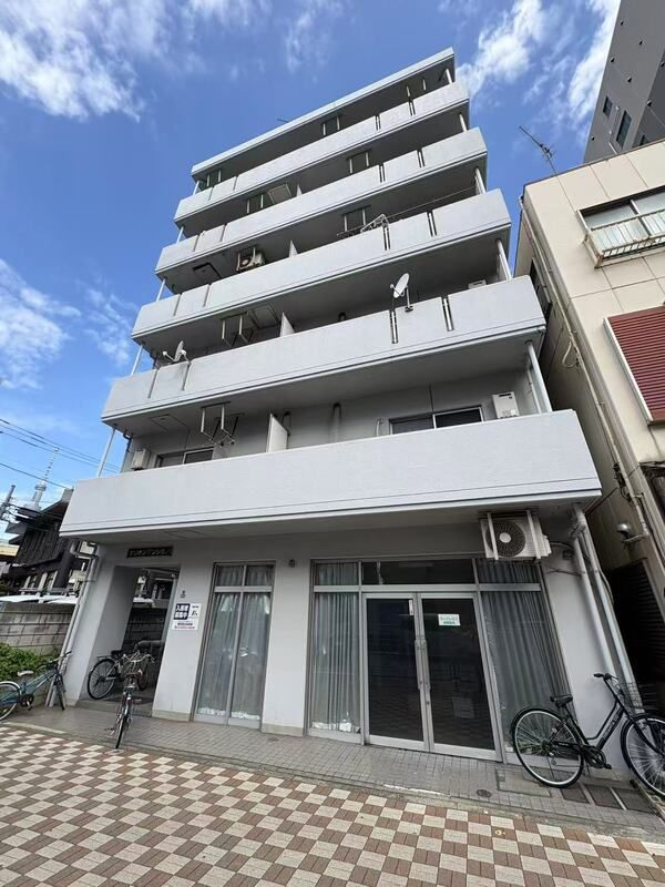 オリオンマンションの外観