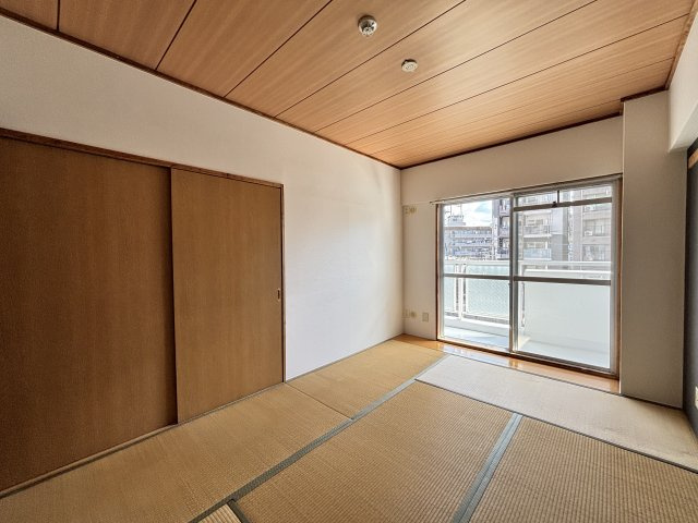 マサキビルの和室