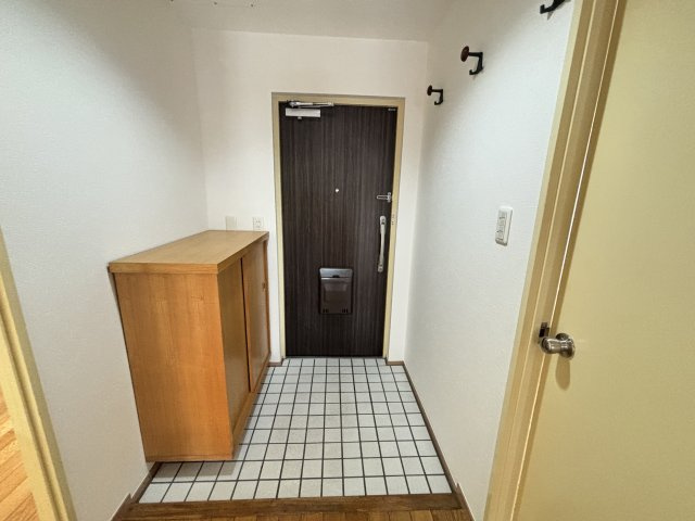 マサキビルの玄関