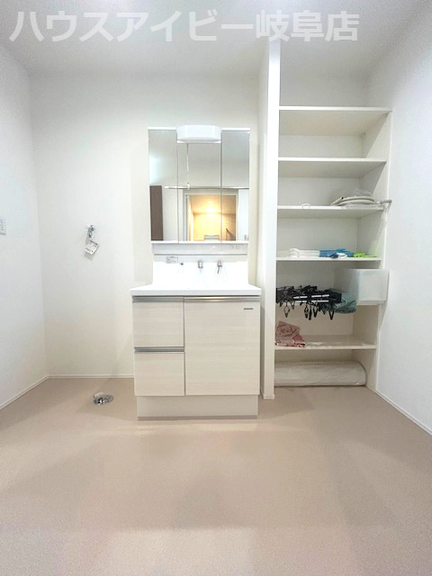 【独立洗面台】の画像