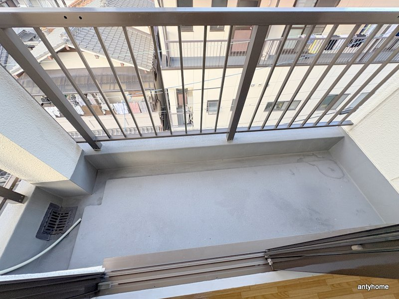 ロイヤルハイム新深江のバルコニー