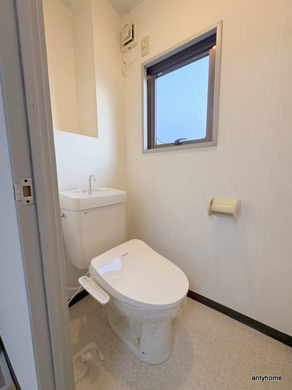 ロイヤルハイム新深江のトイレ