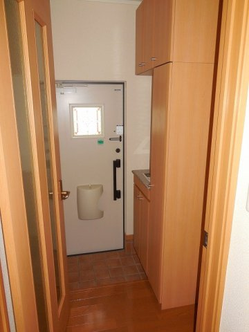 クリアランス　ハウスの玄関