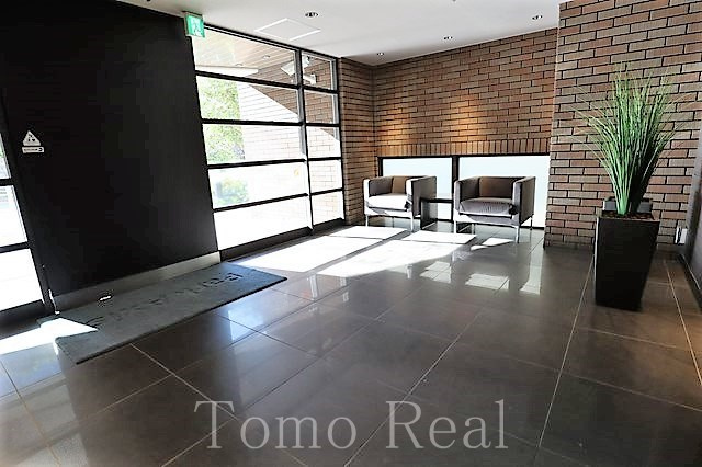 パークアクシス六本木檜町公園のロビー