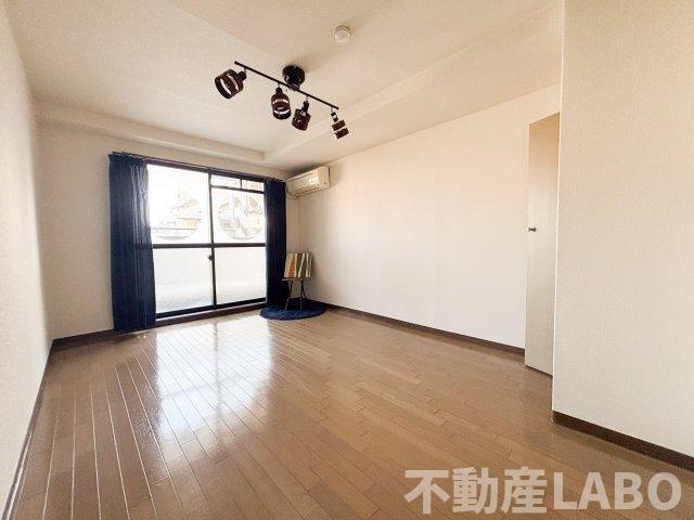 プリモスタジオの居間・リビング