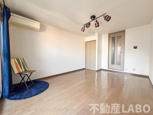 プリモスタジオの洋室