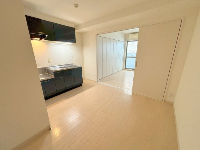 サンプレイスの居間・リビング