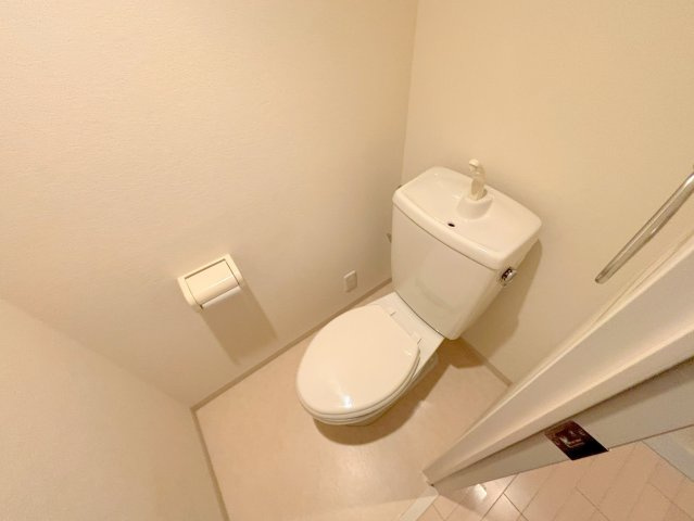 サンプレイスのトイレ