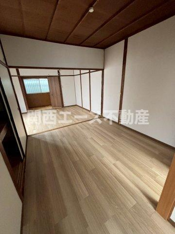  | 南荘町貸家