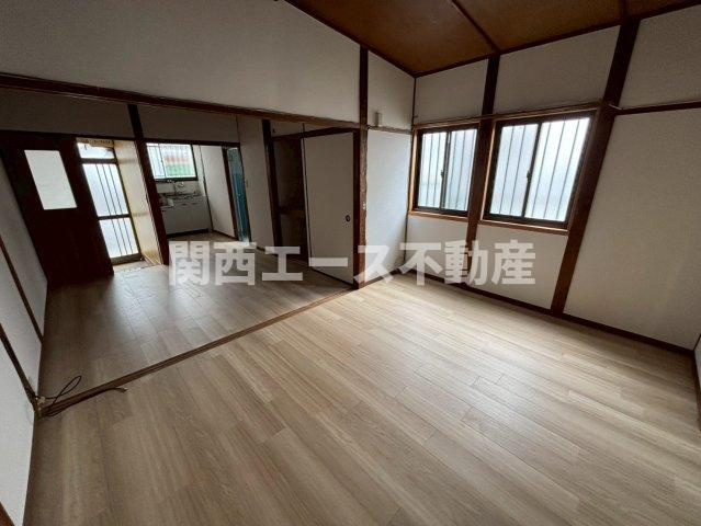  | 南荘町貸家