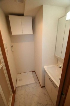 【設備】 | モン・シャトー永福町 | 室内洗濯機置き場。