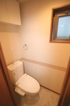 【トイレ】 | モン・シャトー永福町 | 温水洗浄便座。